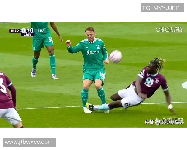 世界杯精彩对决多特蒙德大胜利物浦引发争议判罚热议