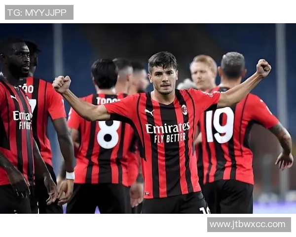 意甲激战：AC米兰狂胜曼联红牌争议引发全场热议