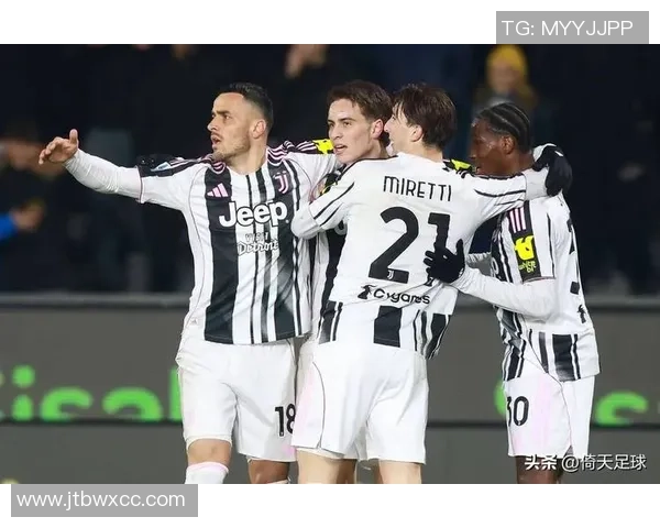 尤文图斯逆袭波尔图4-0大胜赛场瞬间引发热烈讨论与分析 尤文图斯逆袭波尔图4-0大胜赛场瞬间引发热烈讨论与分析