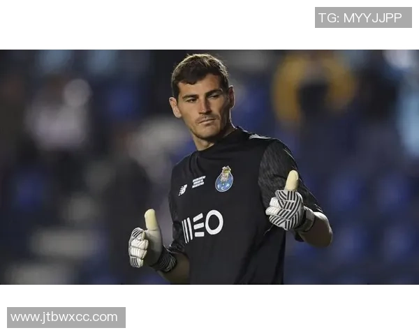 德甲激战波尔图险胜里昂乌龙球引发全场争议与热议 德甲激战波尔图险胜里昂乌龙球引发全场争议与热议