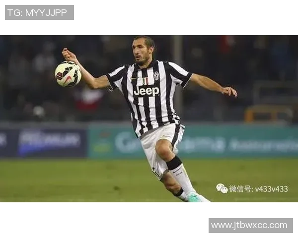 欧联杯激战尤文图斯险胜波尔图争议判罚引发全场热议 欧联杯激战尤文图斯险胜波尔图争议判罚引发全场热议