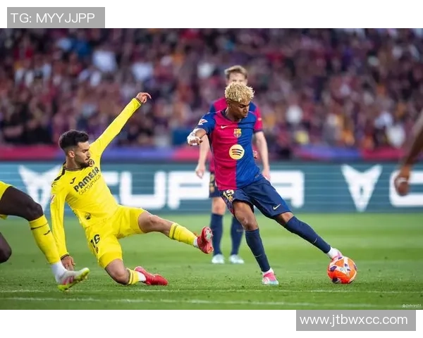 西甲焦点战巴萨与尤文图斯握手言和神奇扑救成比赛亮点分析 西甲焦点战巴萨与尤文图斯握手言和神奇扑救成比赛亮点分析